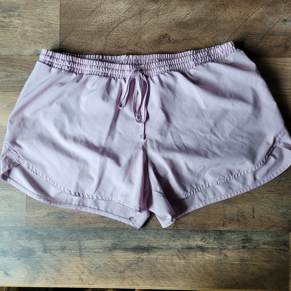 Like New Old Navy Size Large Lilac Athletic Shorts